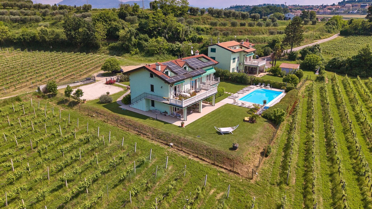 Photo of Outdoor in Montioni
