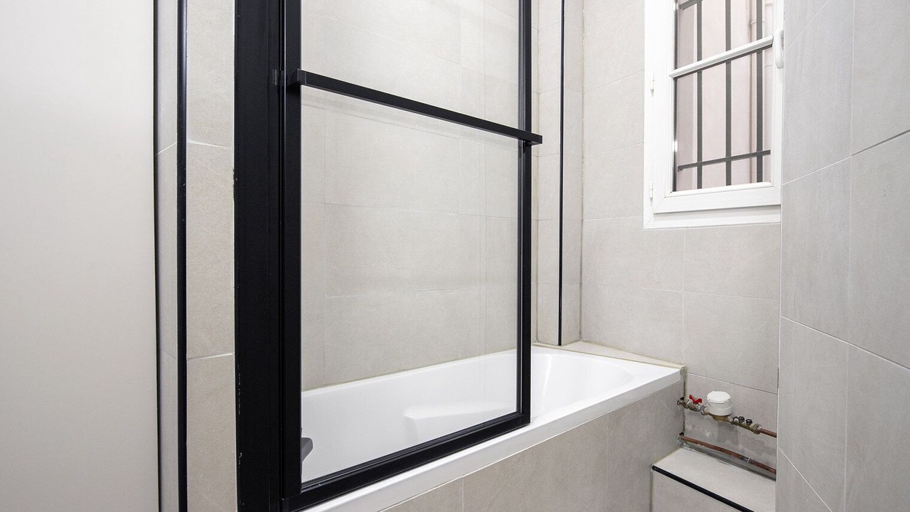 Photo of Bathroom in Quartier de la Monnaie