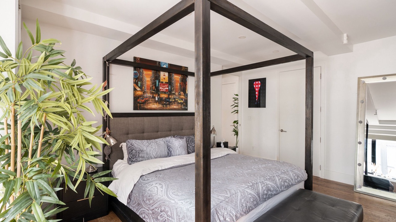 Photo of Bedroom in Little Italy