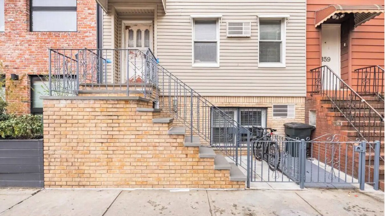Photo of Outdoor in Williamsburg