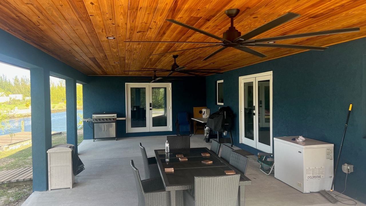 Photo of Outdoor in West End