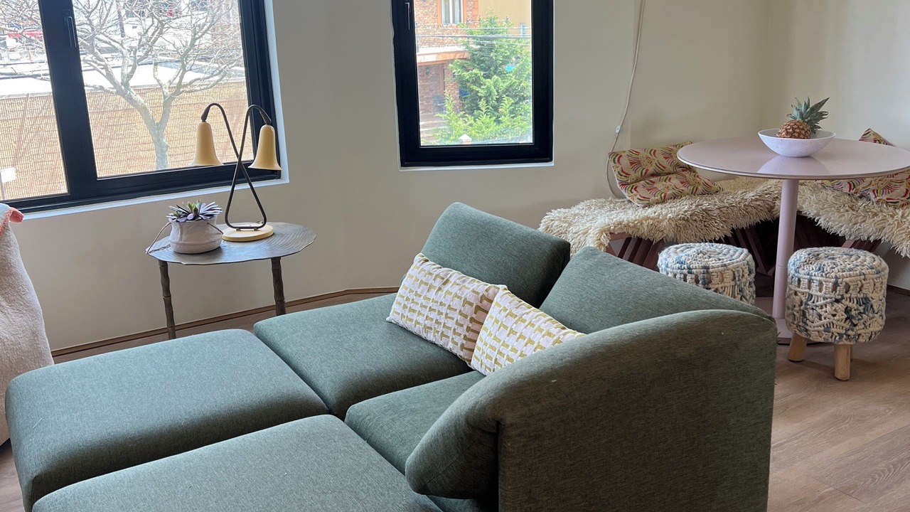 Photo of Livingroom in Queens