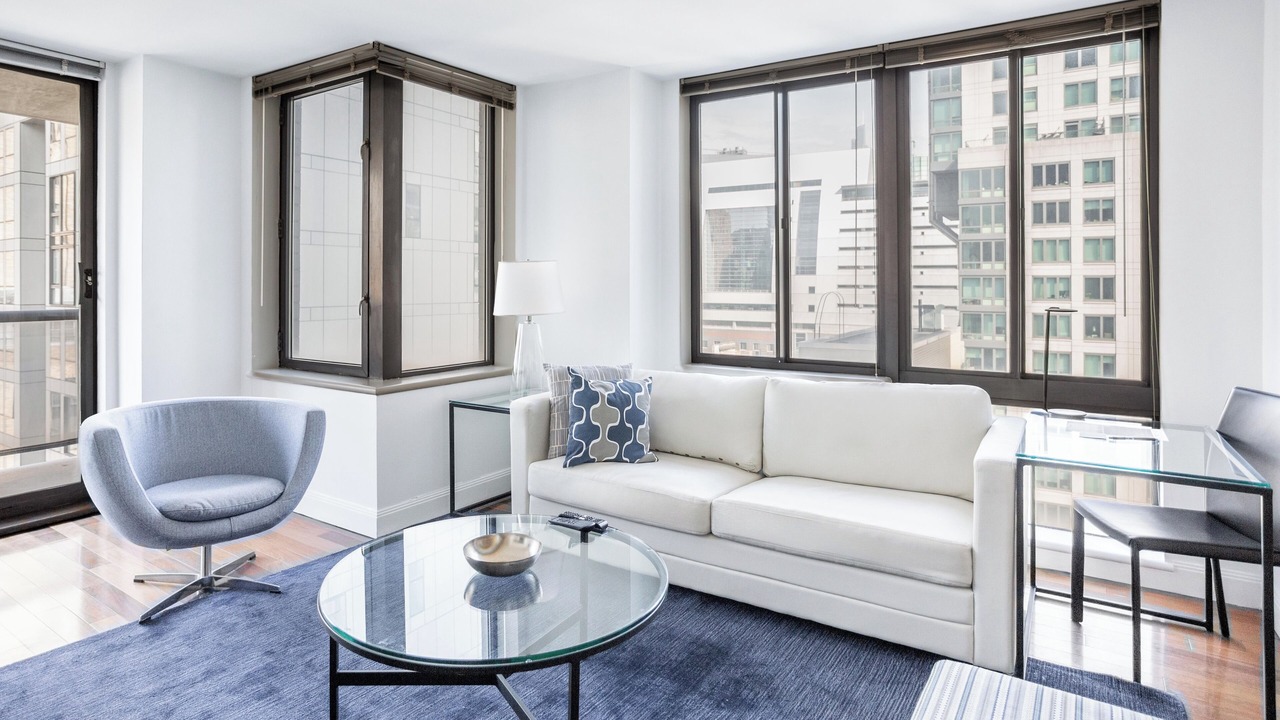 Photo of Livingroom in Peter Cooper Village