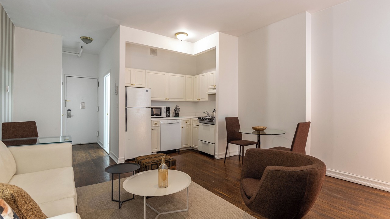 Photo of Livingroom in Upper East Side