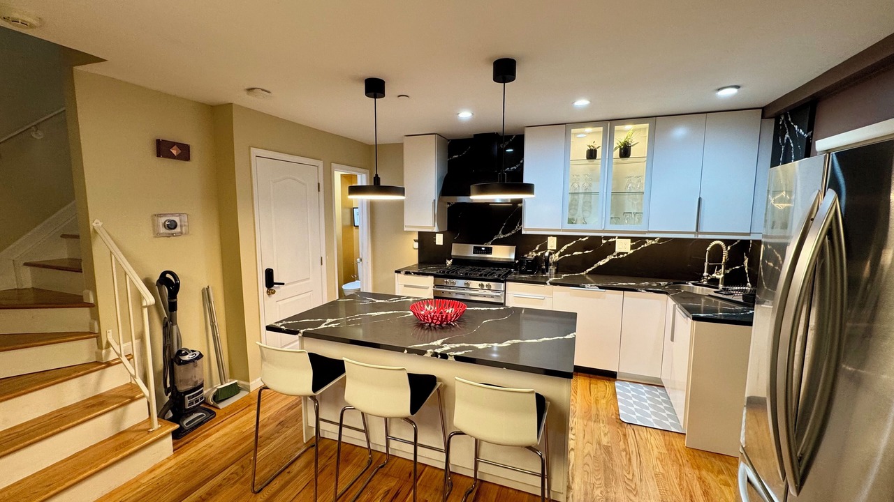 Photo of Kitchen in Mariners Harbor