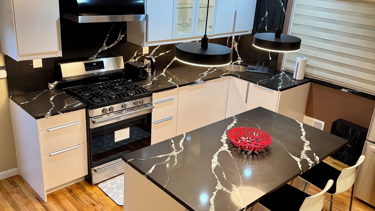 Photo of Kitchen in Mariners Harbor