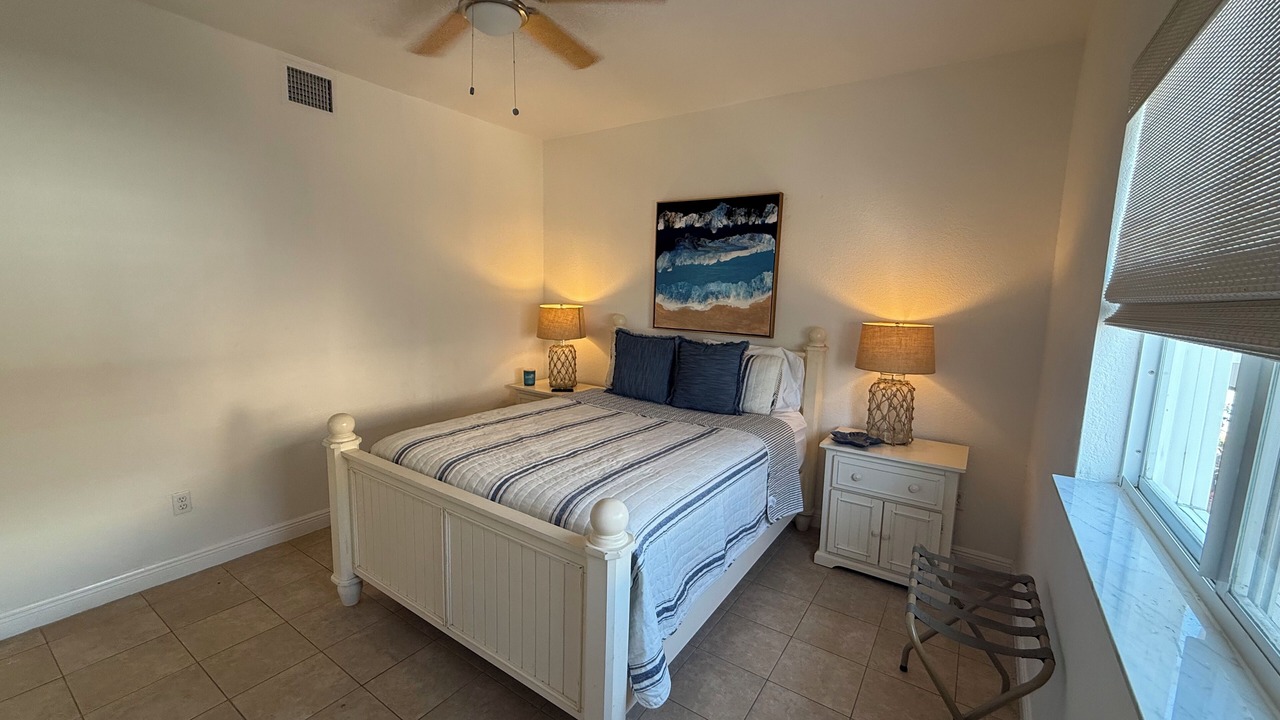 Photo of Bedroom in Alice Town