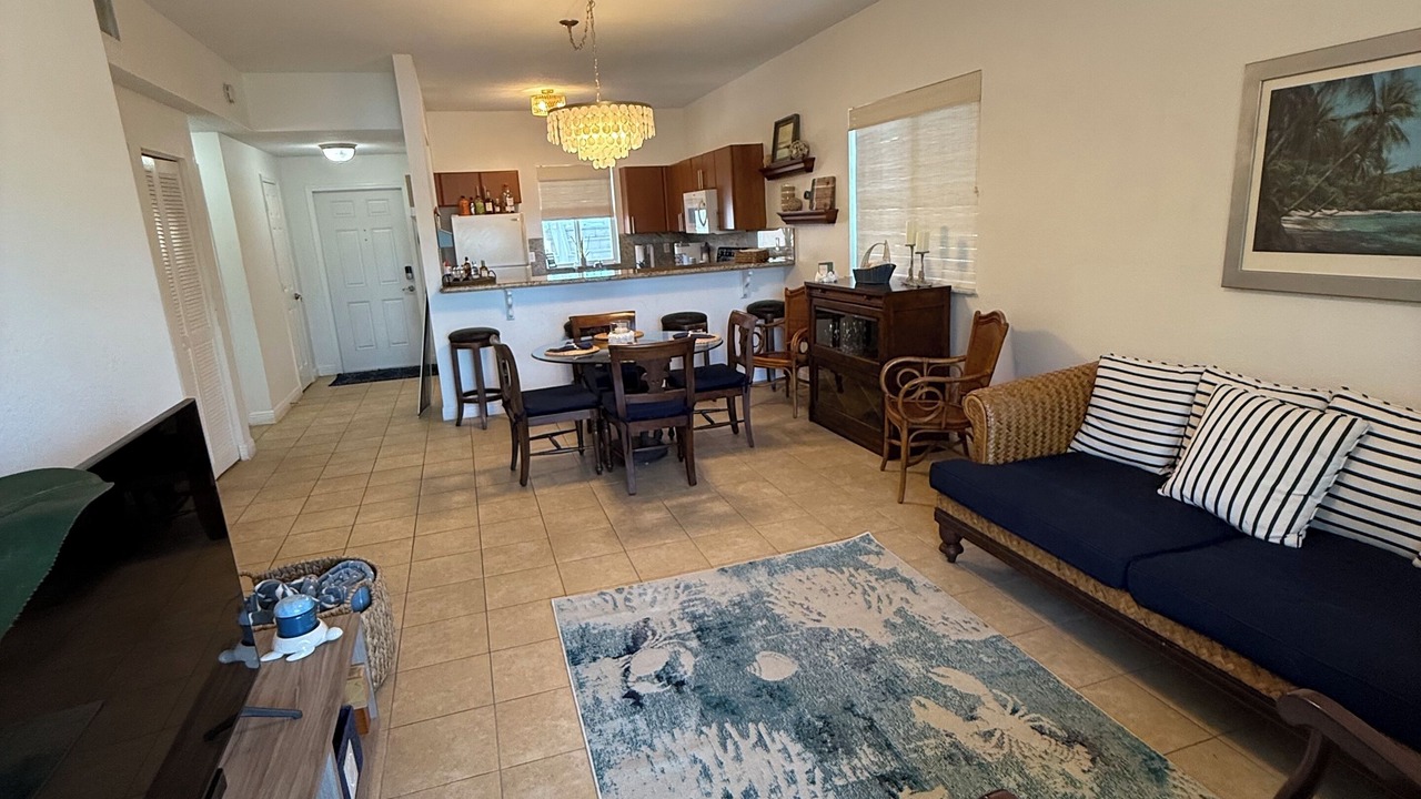Photo of Livingroom in Alice Town