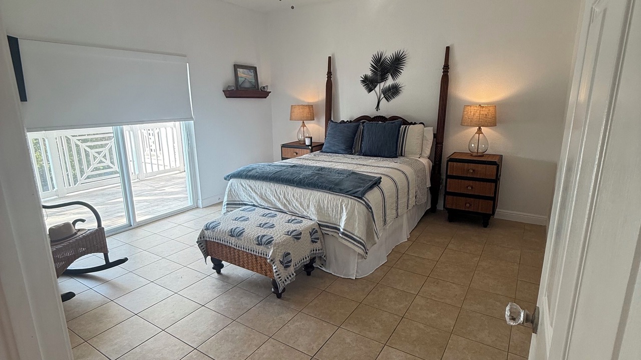 Photo of Bedroom in Alice Town