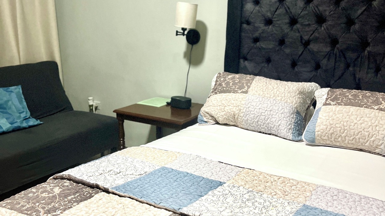 Photo of Bedroom in Mona Heights