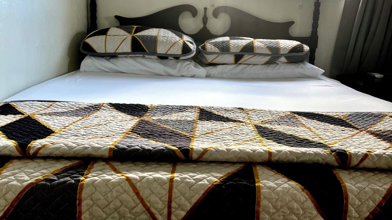 Photo of Bedroom in Mona Heights