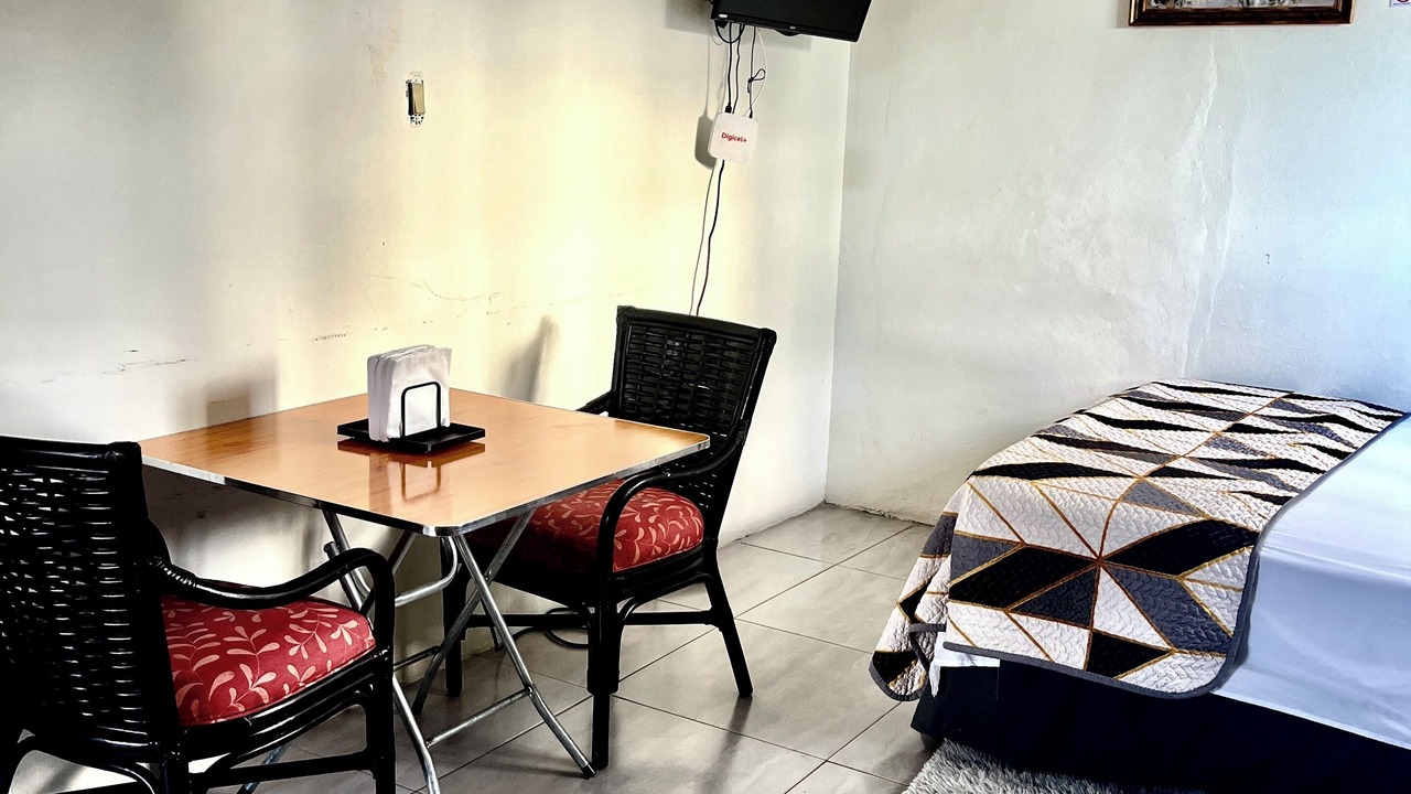 Photo of Bedroom in Mona Heights