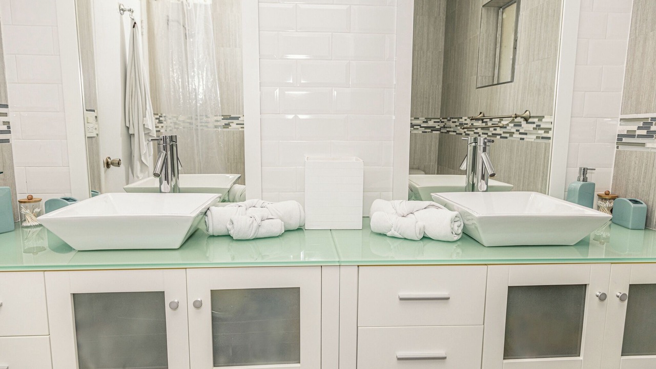 Photo of Bathroom in Eastern Road