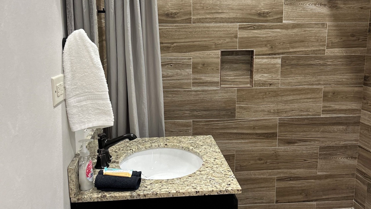 Photo of Bathroom in Runaway Bay