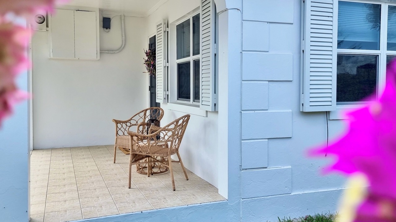 Photo of Patio Balcony in Spanish Wells