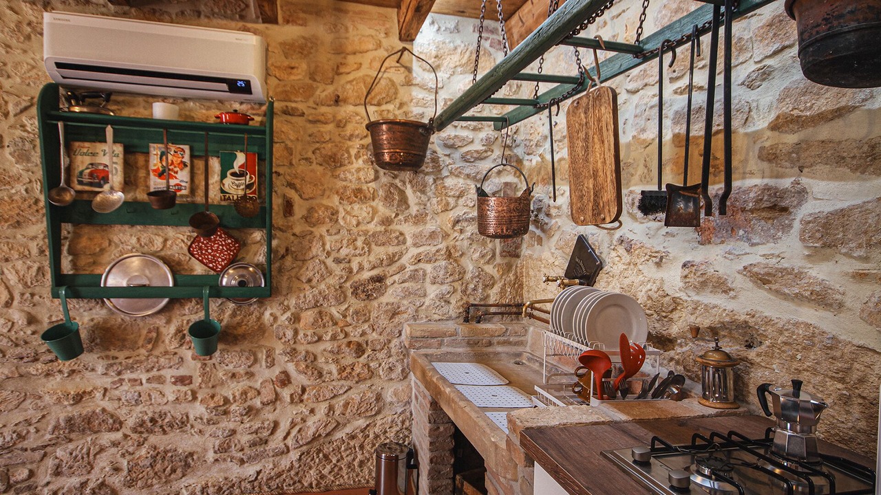 Photo of Kitchen in Nanto