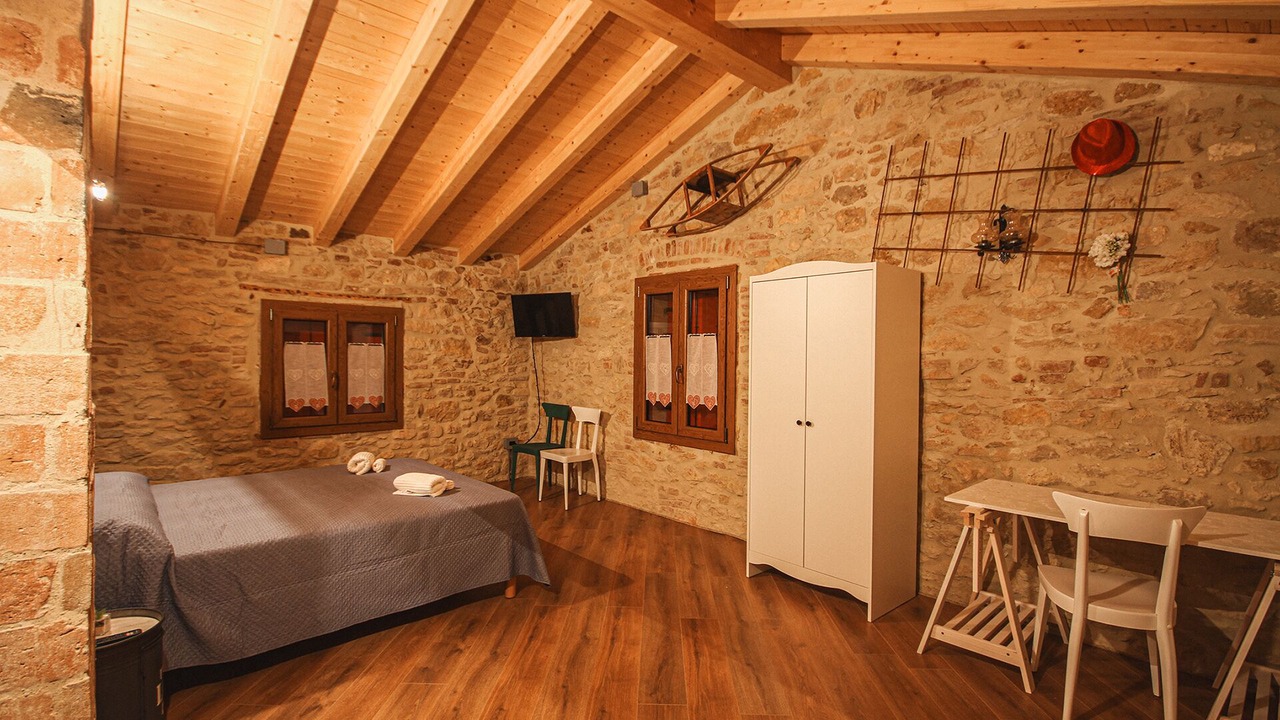 Photo of Bedroom in Nanto