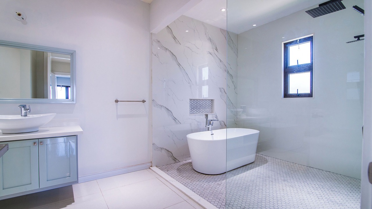 Photo of Bathroom in Epworth