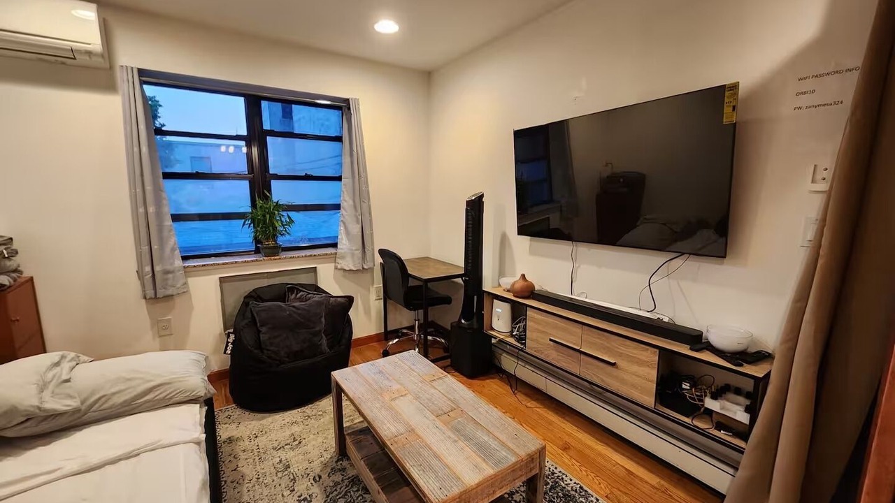Photo of Bedroom in Queens