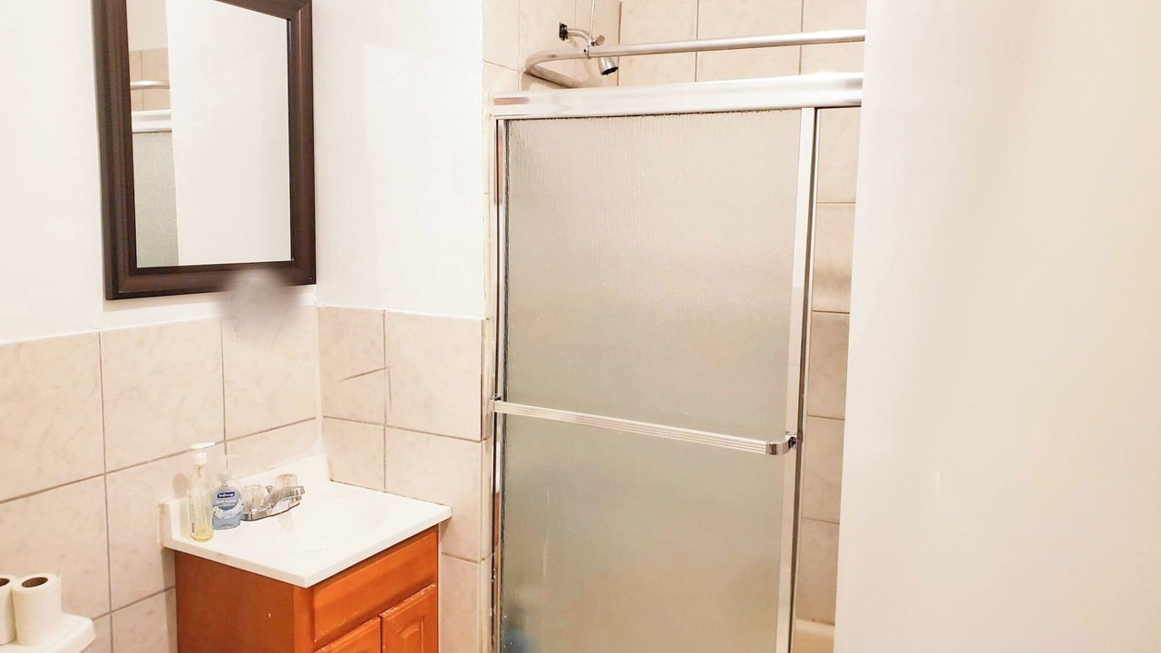 Photo of Bathroom in Ocean Hill
