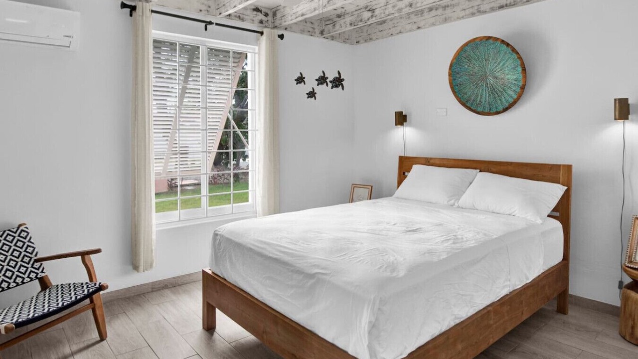 Photo of Bedroom in Nassau