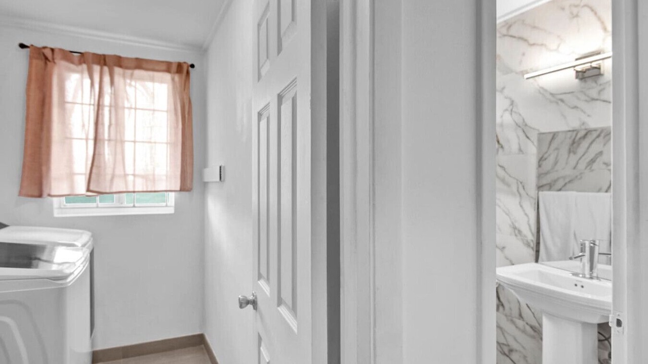 Photo of Bathroom in Nassau