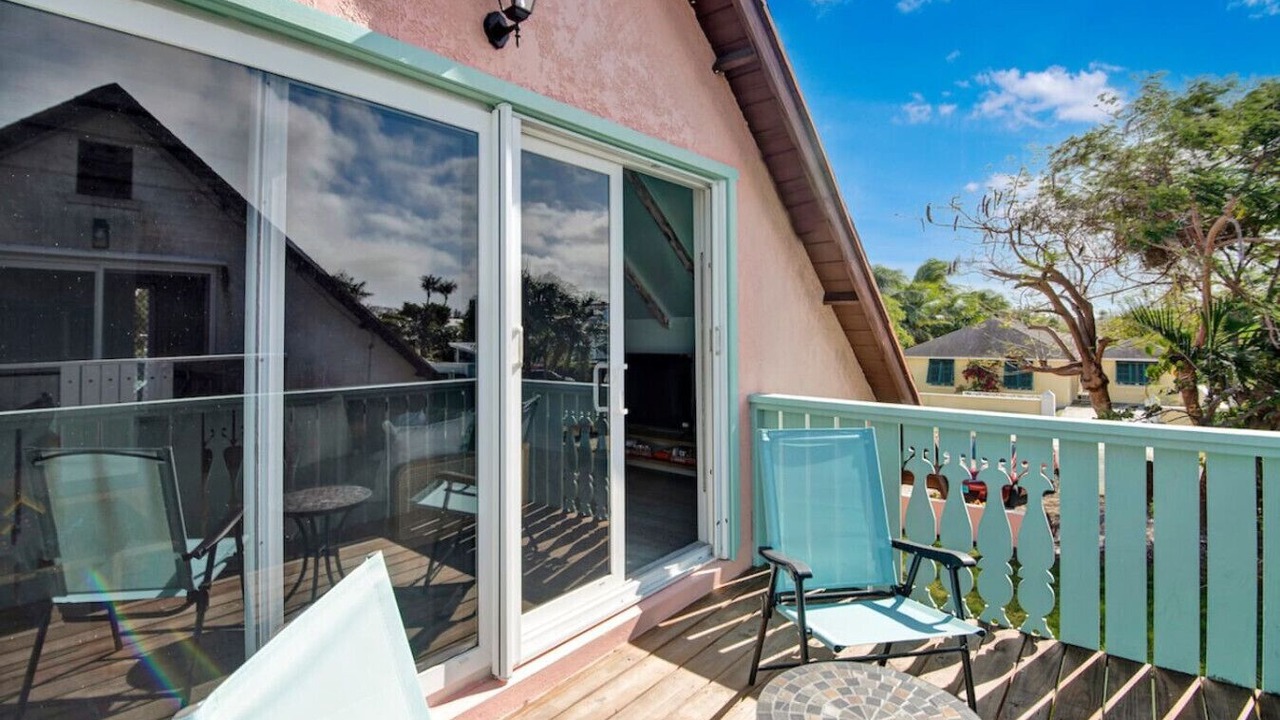 Photo of Patio Balcony in Nassau