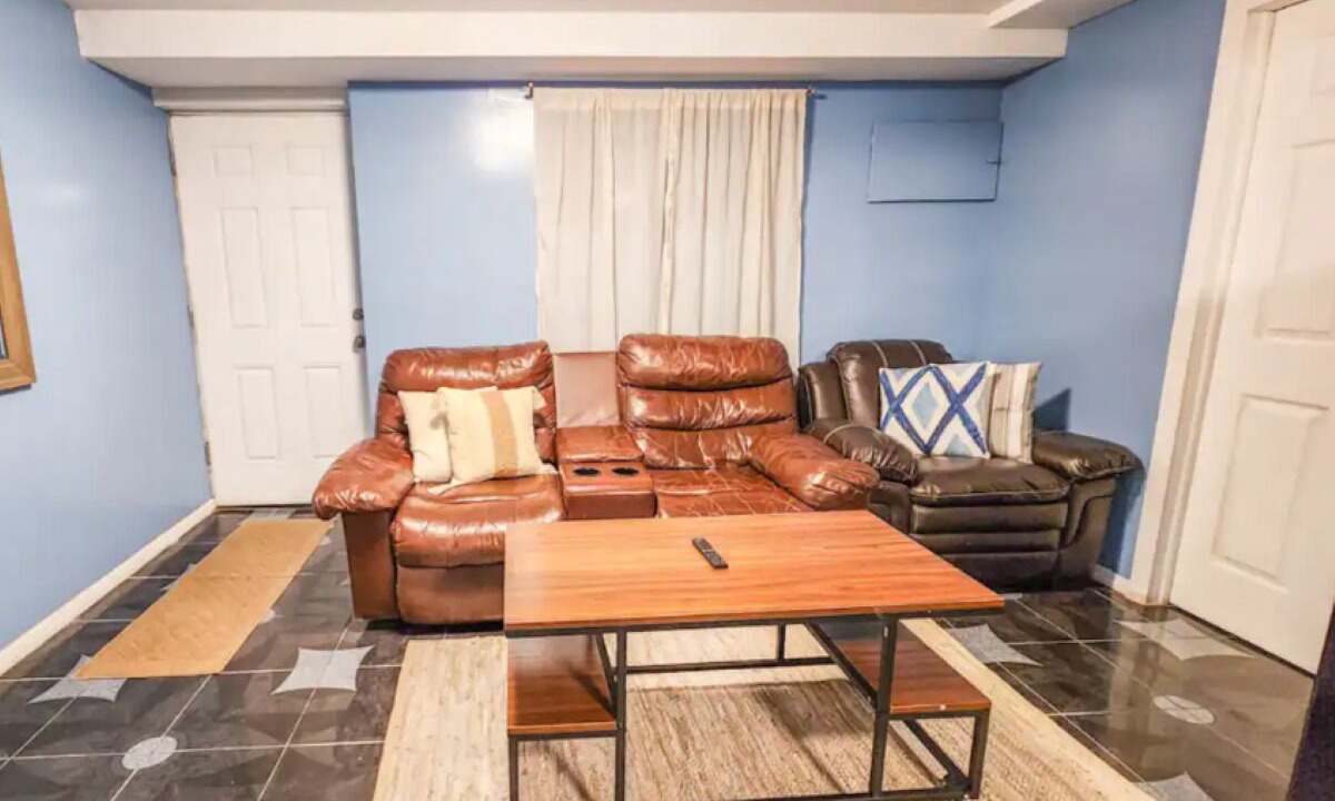Photo of Livingroom in Queens