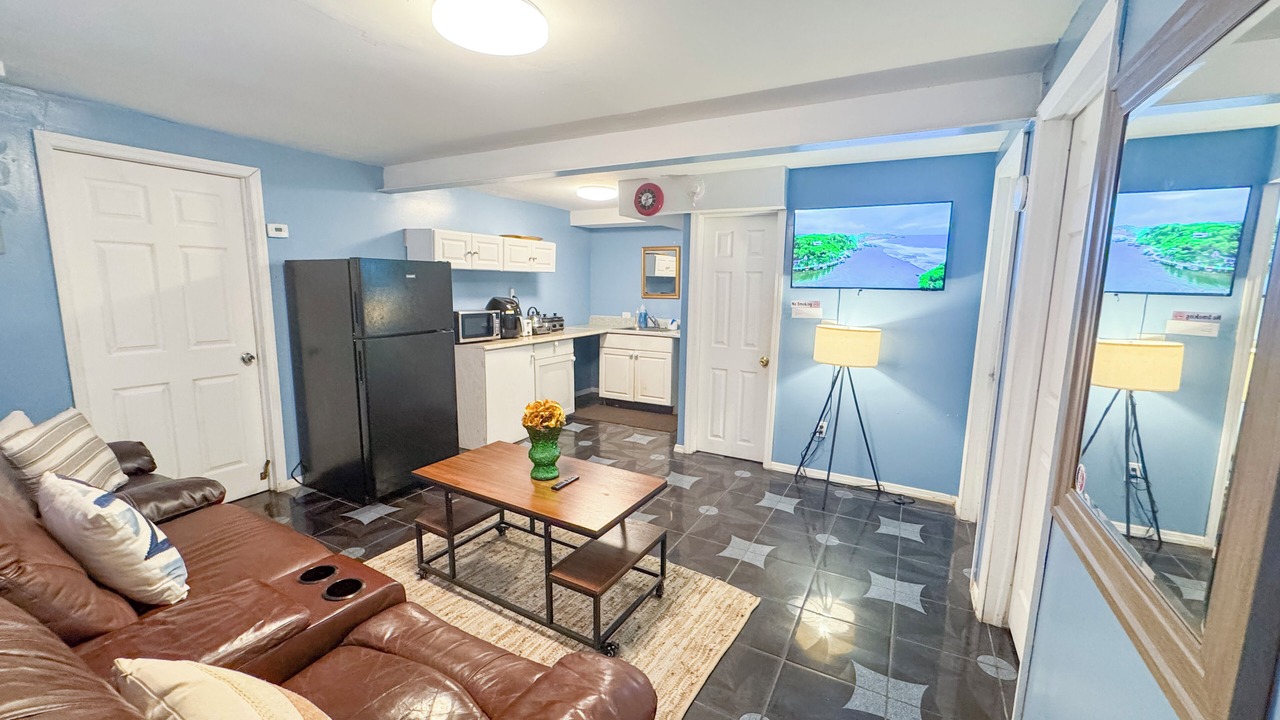 Photo of Livingroom in Queens