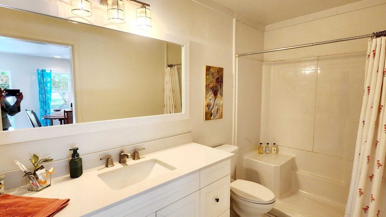 Photo of Bathroom in Hope Town