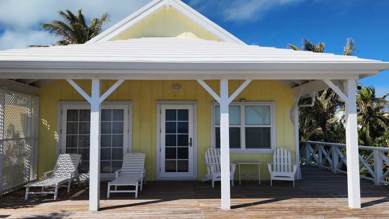 Photo of Patio Balcony in Hope Town