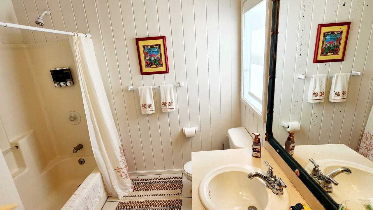 Photo of Bathroom in Hope Town