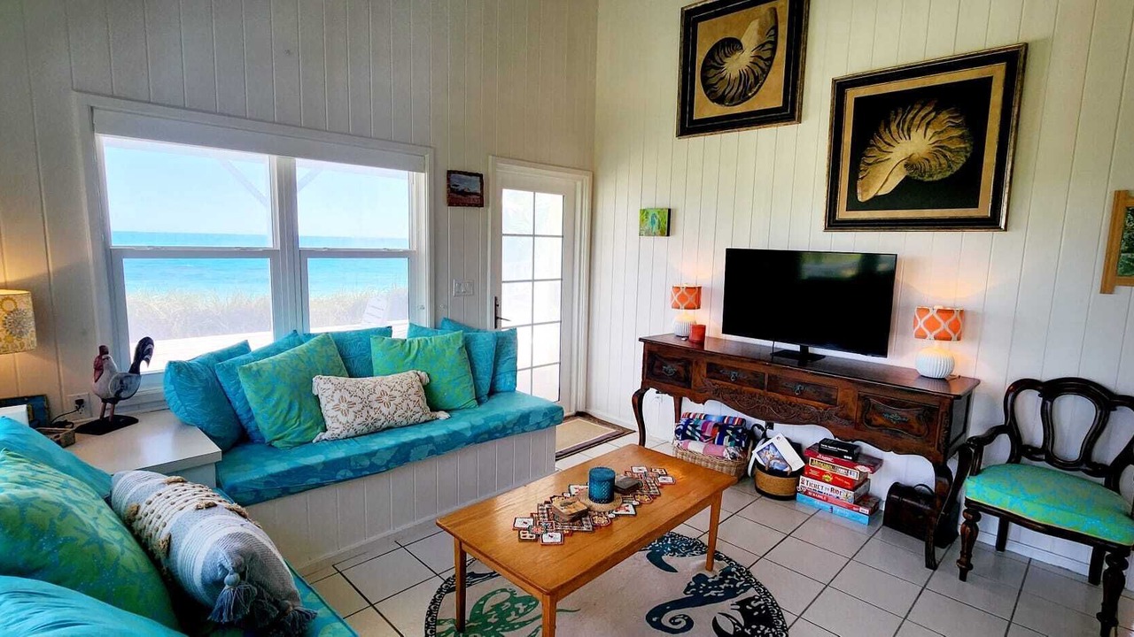 Photo of Livingroom in Hope Town