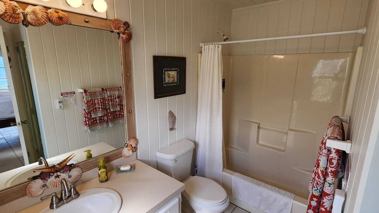 Photo of Bathroom in Hope Town