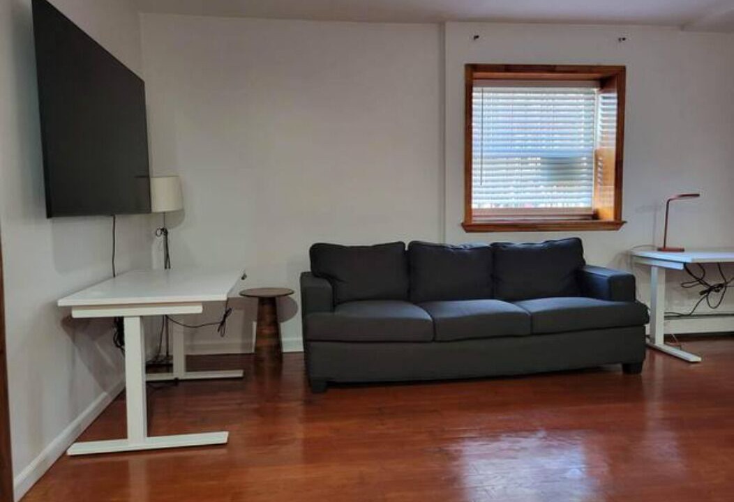 Photo of Livingroom in Westchester Square