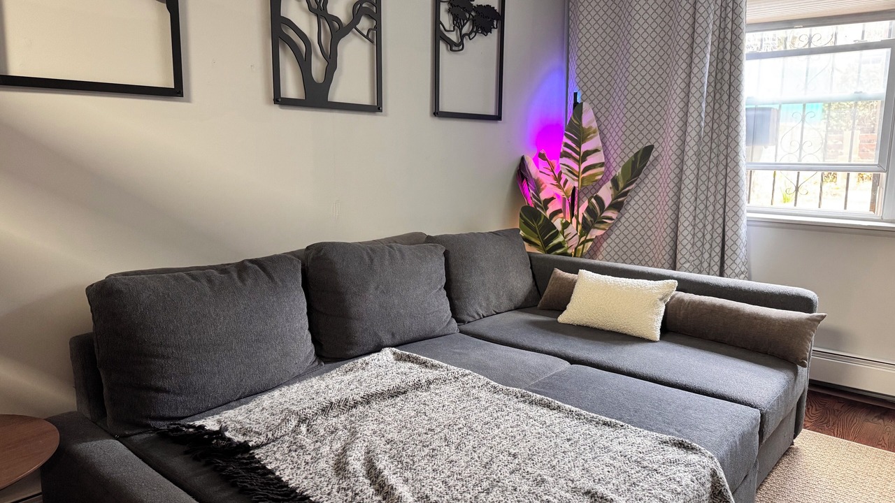 Photo of Livingroom in Queens