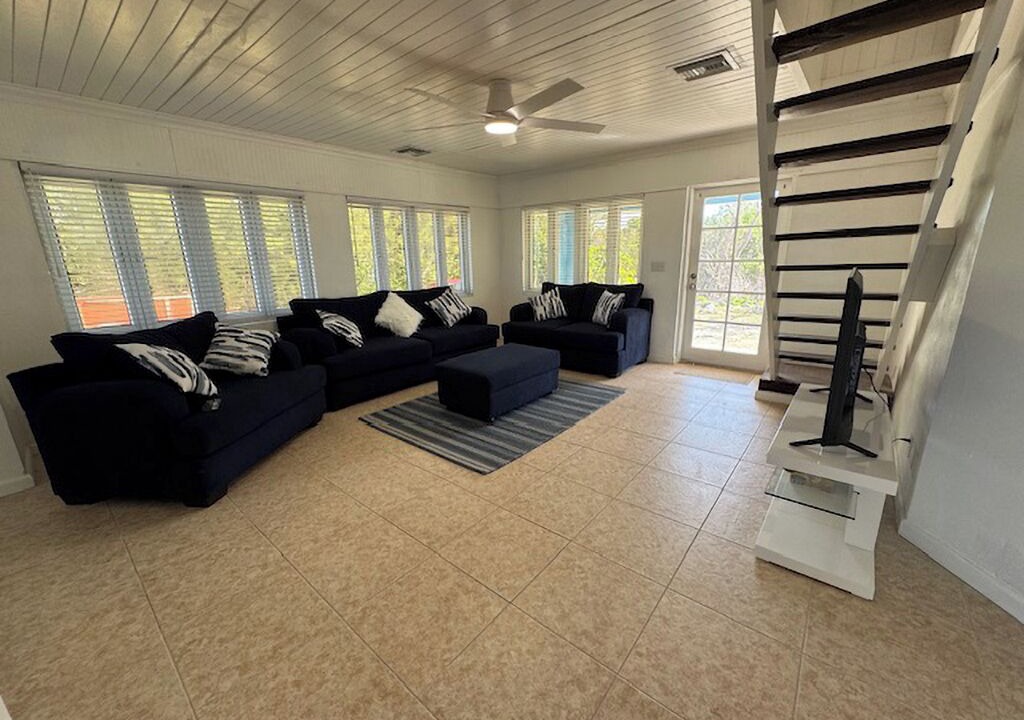Photo of Livingroom in Cooper's Town