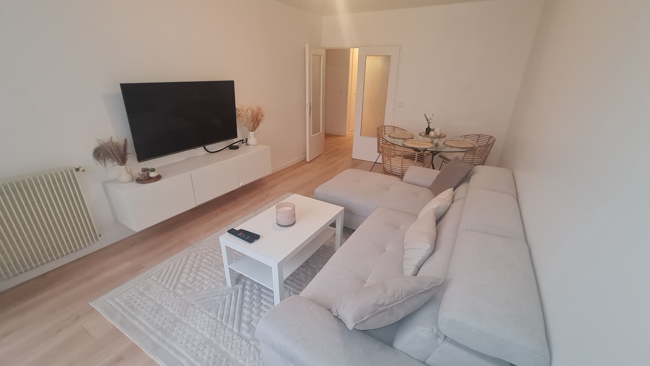Photo of Livingroom in Livry-Gargan
