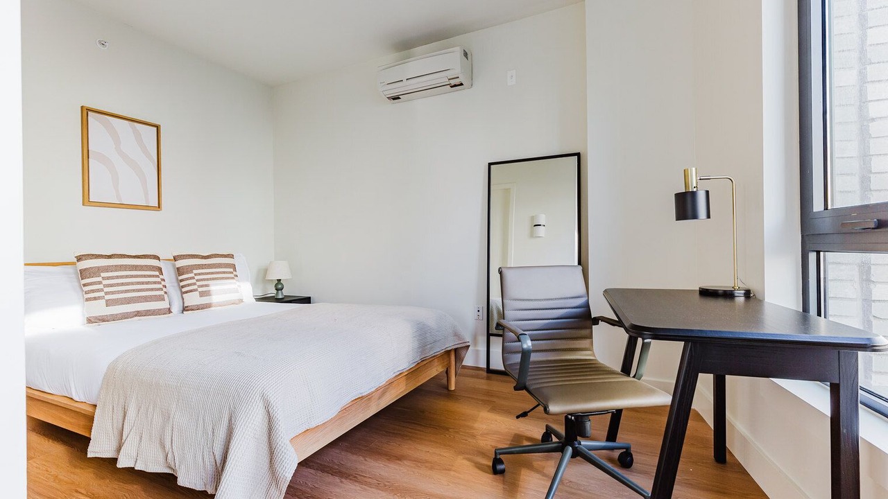 Photo of Bedroom in Williamsburg