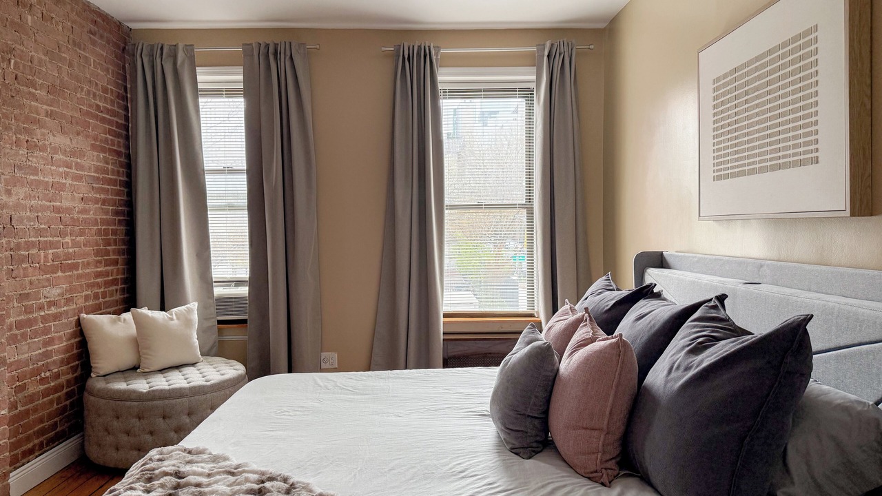 Photo of Bedroom in Central New York City