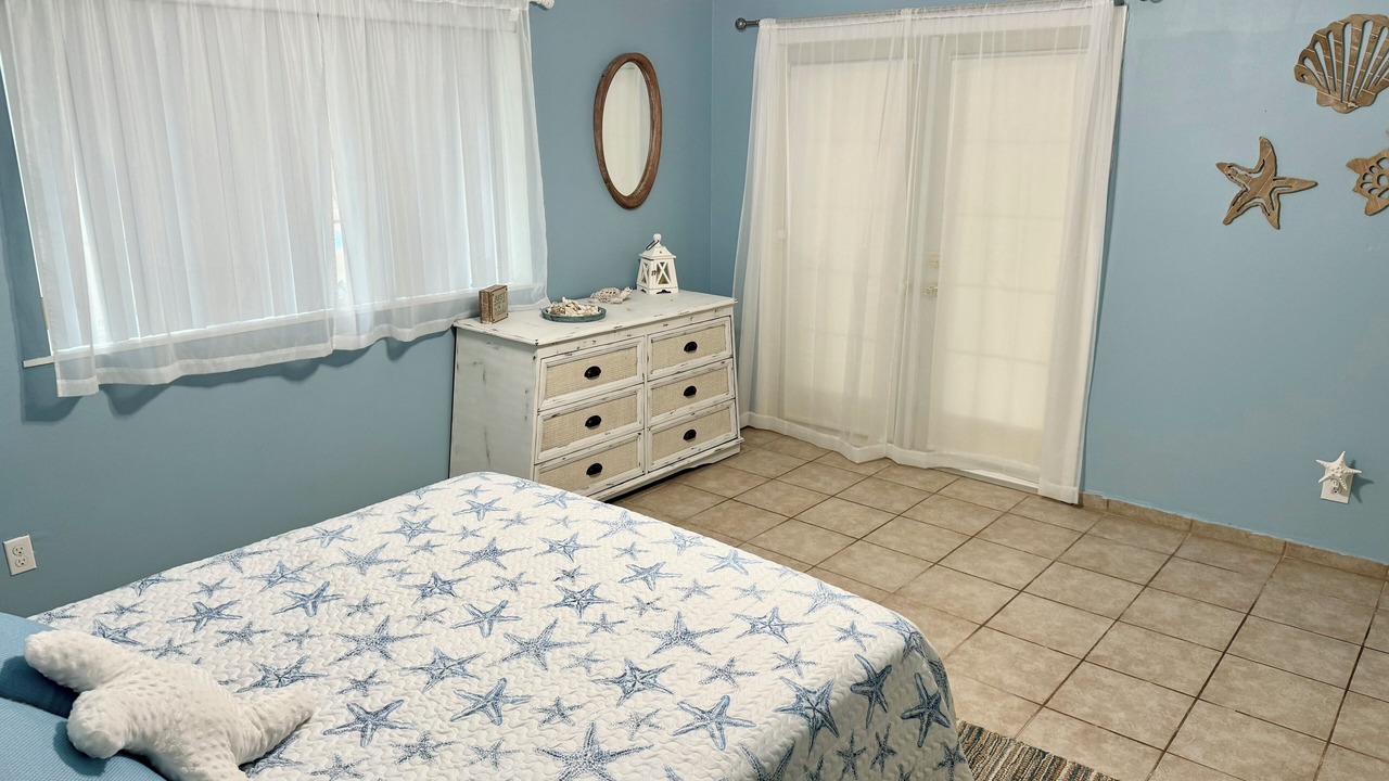 Photo of Bedroom in Great Exuma