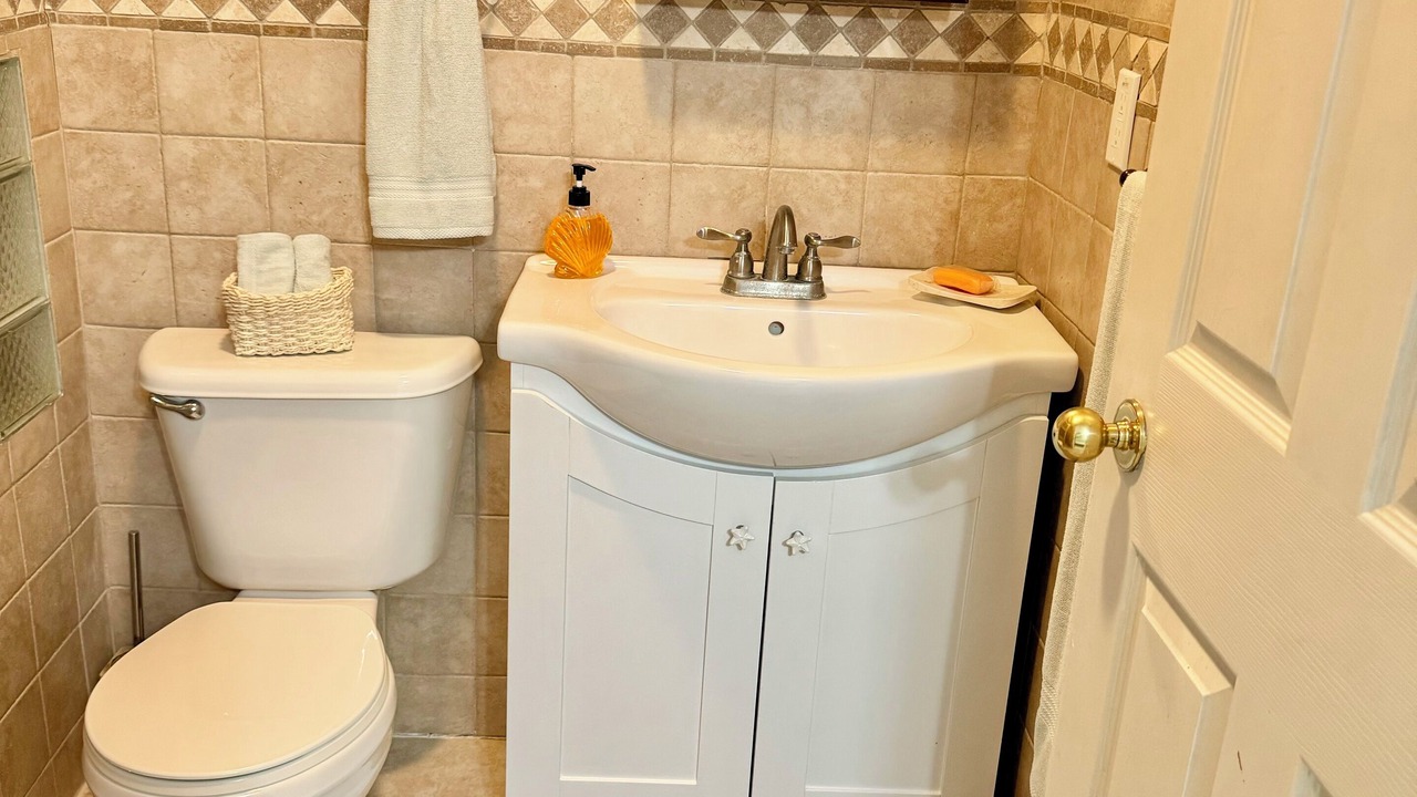 Photo of Bathroom in Great Exuma