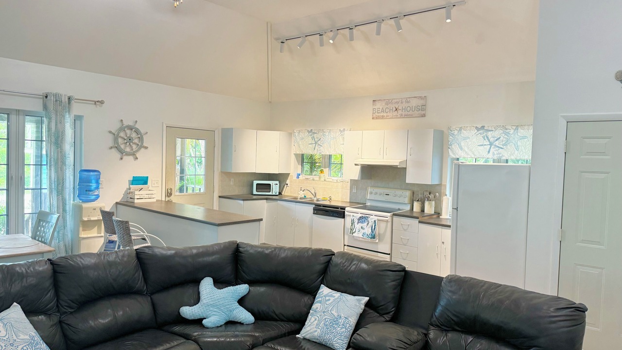 Photo of Livingroom in Great Exuma