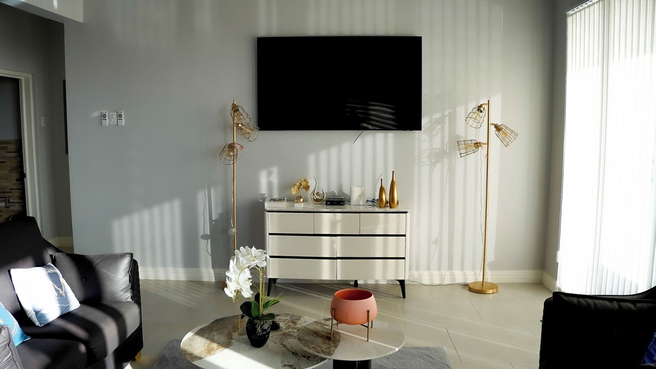 Photo of Bedroom in Whitehouse