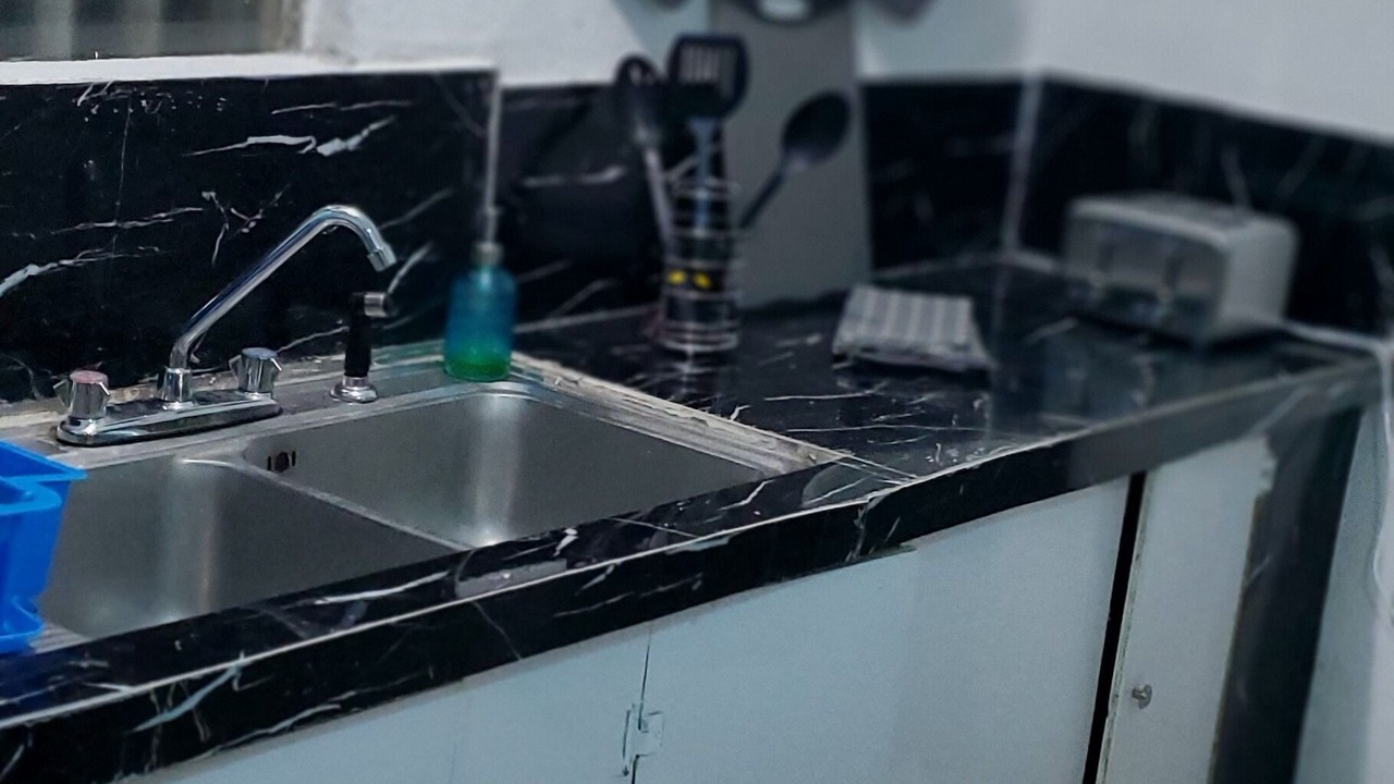 Photo of Kitchen in Molynes Gardens