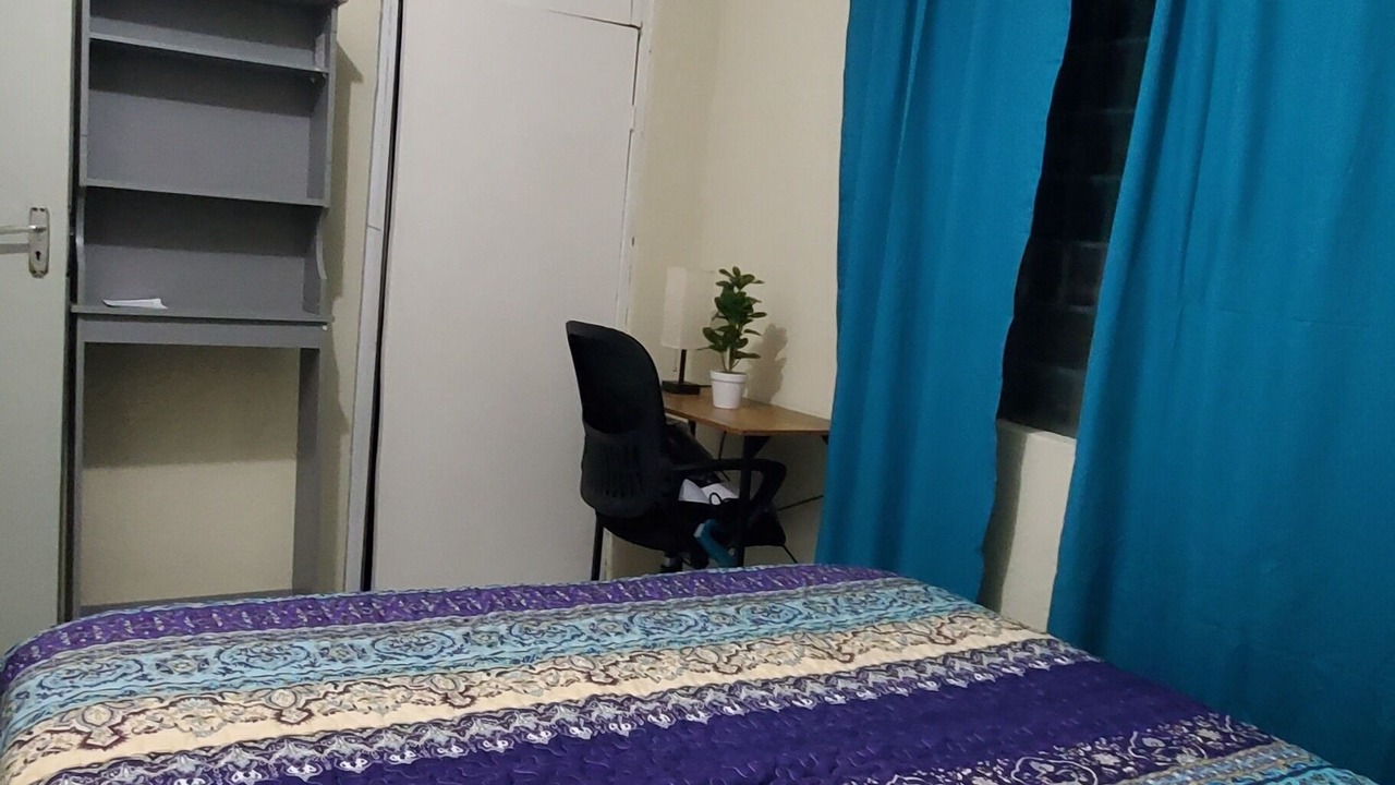 Photo of Bedroom in Molynes Gardens
