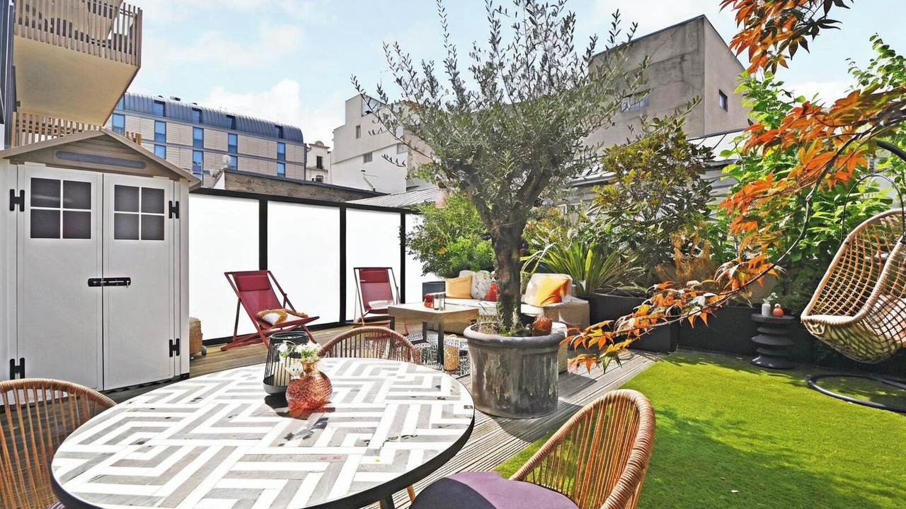 Photo of Outdoor in Clichy