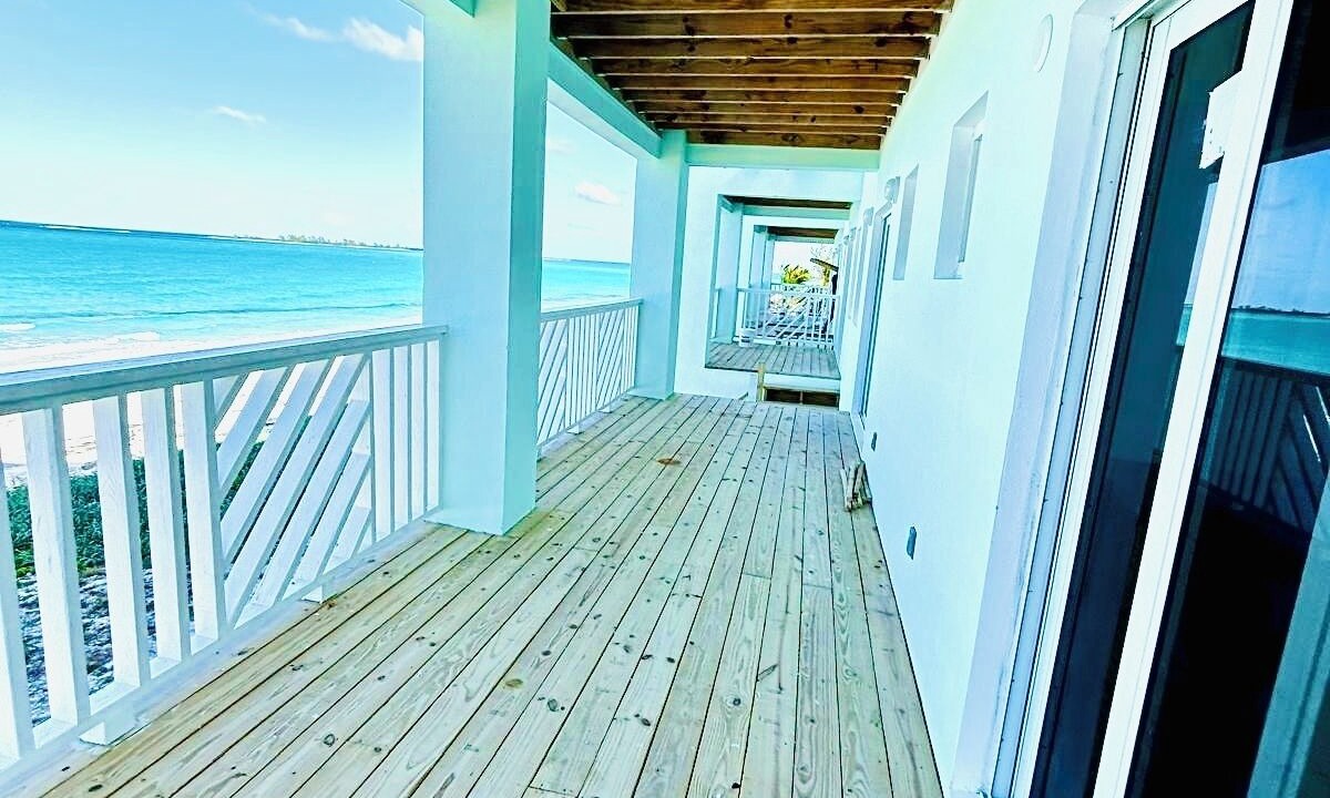 Photo of Patio Balcony in Great Harbour Cay