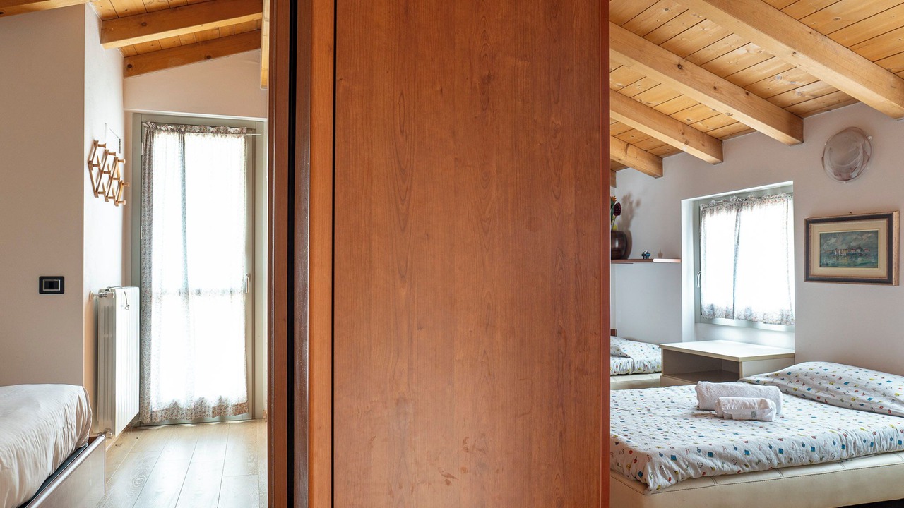 Photo of Bedroom in Plassi