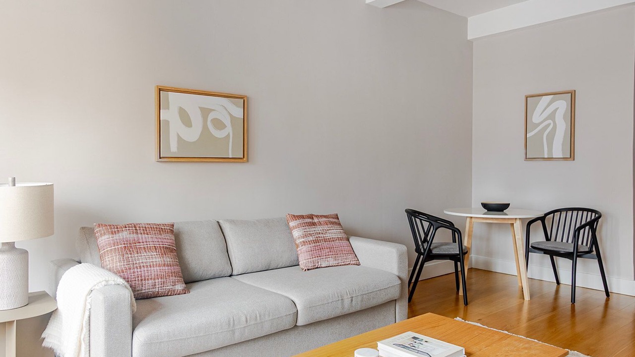 Photo of Livingroom in Midtown